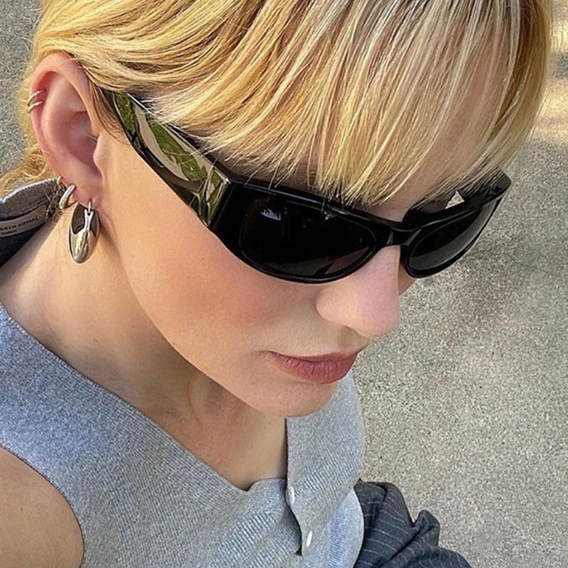 Street Fashion Glasses - Yeni Yüzyıl Stili Kadın Güneş Gözlükleri