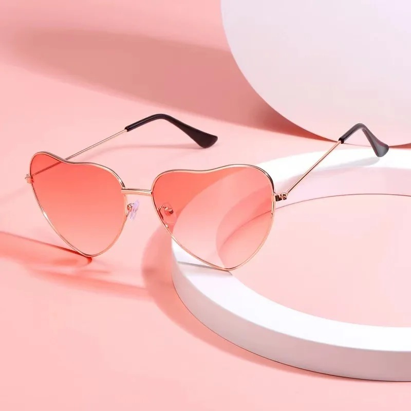 Street Fashion Glasses - Moda Kalp Şekilli Metal Güneş Gözlüğü